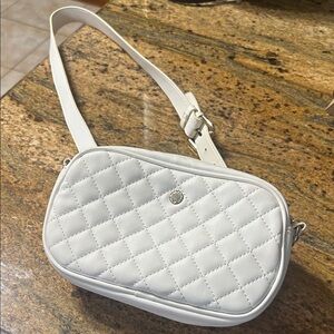 Elegant White Quilted Shoulder Bag